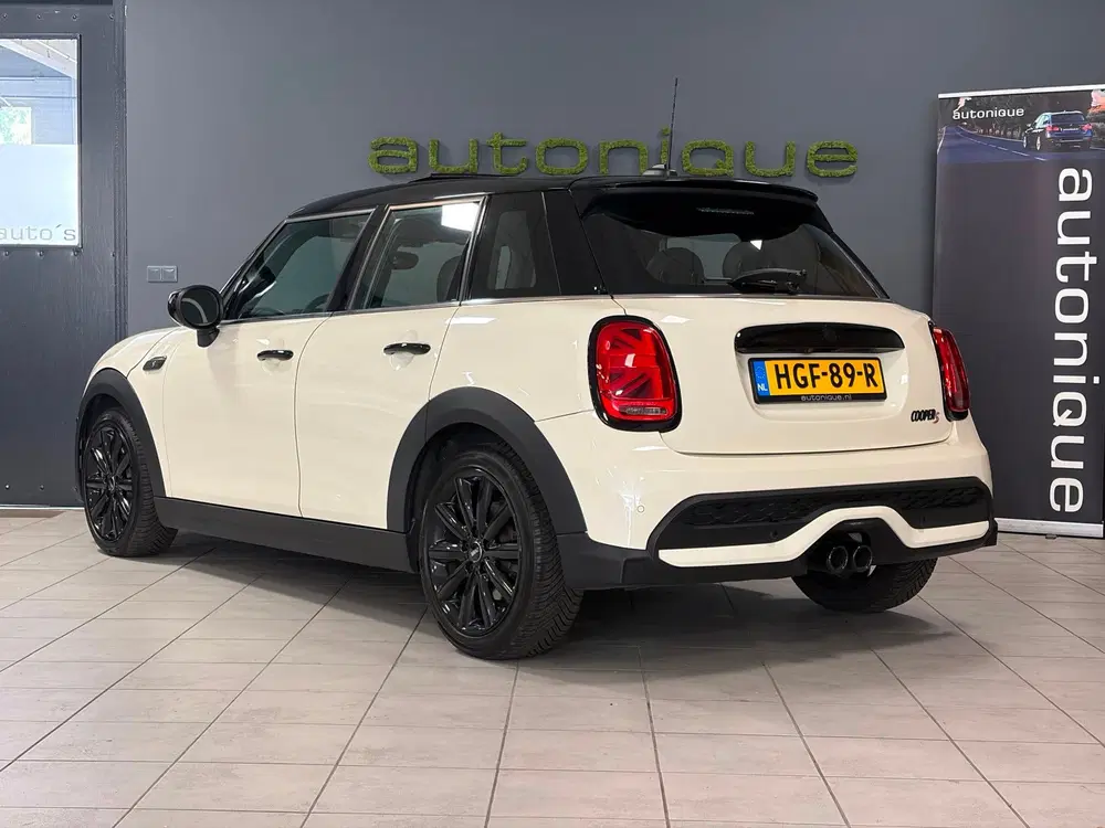 Mini Cooper S 2.0 Cooper S uit 2022, foto 11