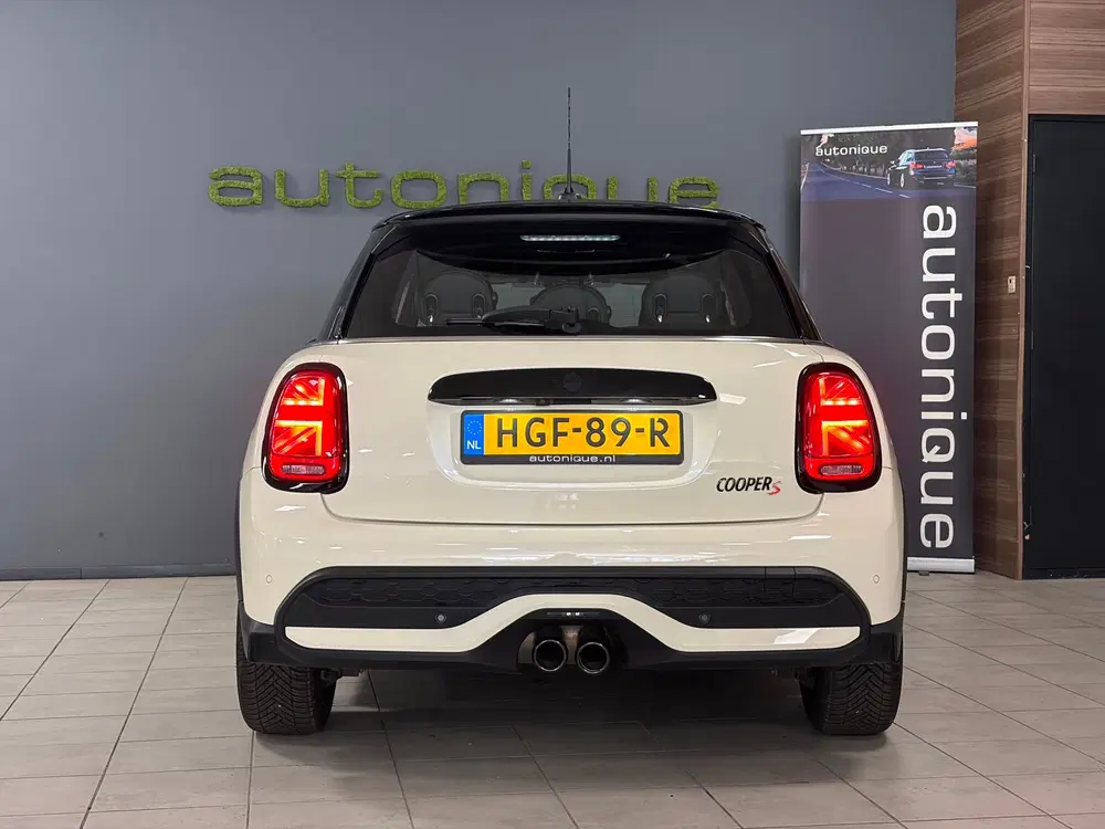 Mini Cooper S 2.0 Cooper S uit 2022, foto 13