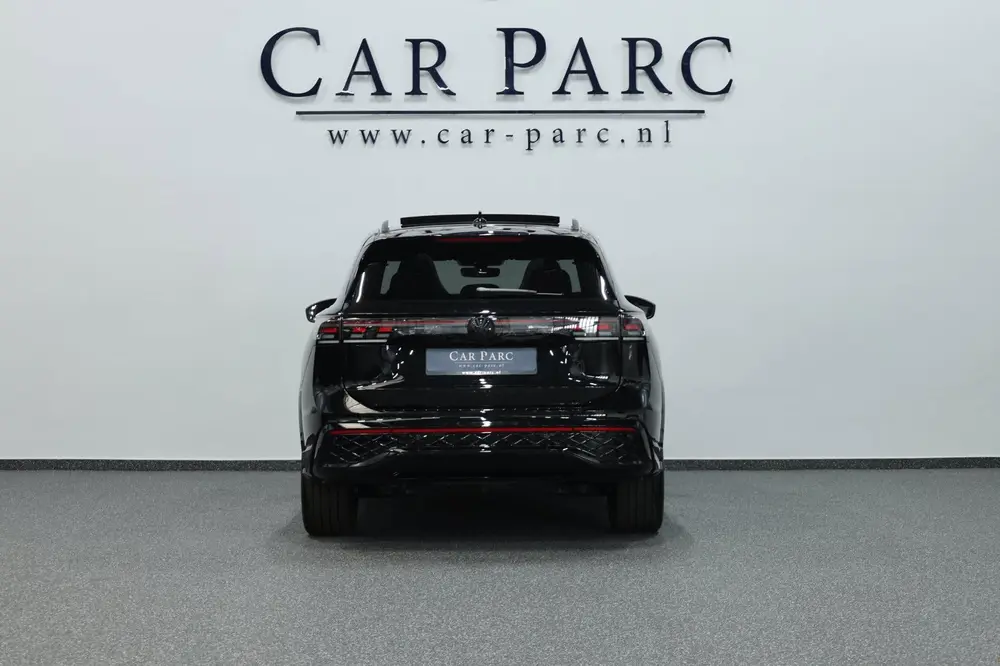 Volkswagen Tiguan 1.5 eTSI 3x R-Line IQ+LED/VIRTUAL/SFEER/PA uit 2025, foto 5
