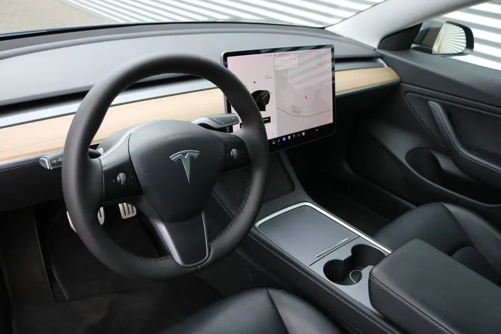 Tesla Model 3 Performance Dual AWD 75 kWh 463PK (Panoran uit 2021, foto 7