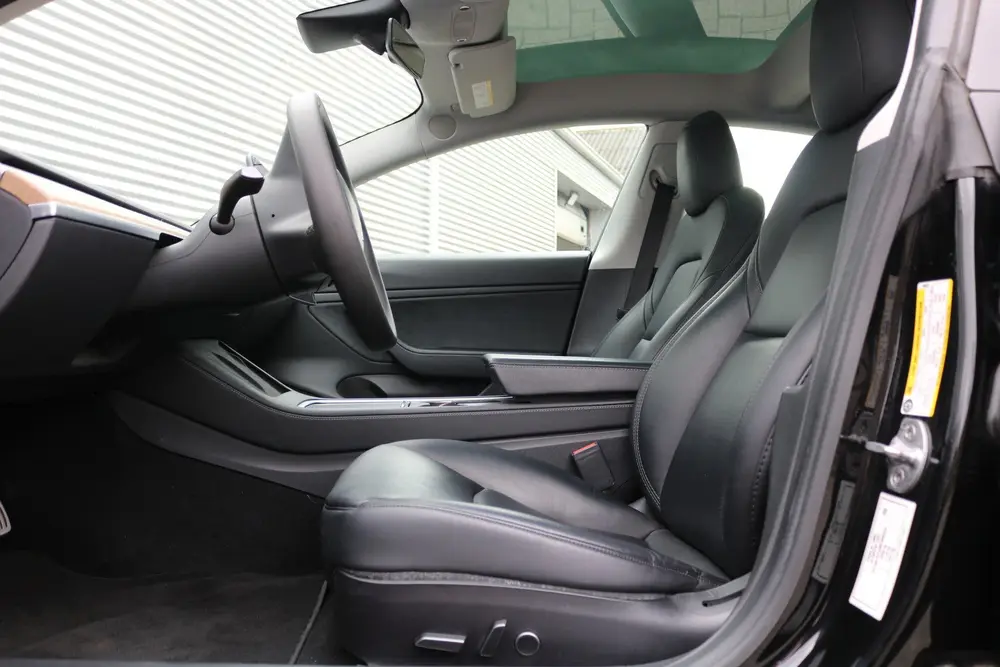Tesla Model 3 Performance Dual AWD 75 kWh 463PK (Panoran uit 2021, foto 9