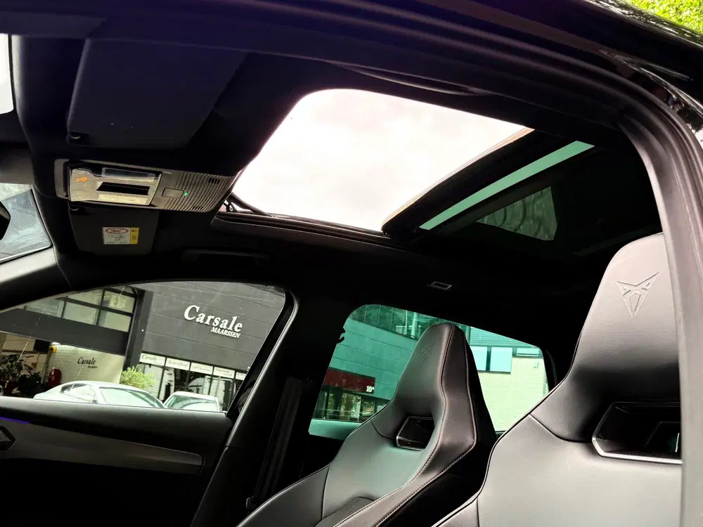 Cupra Formentor 1.4 e-Hybrid Performance kuipstoelen uit 2023, foto 11