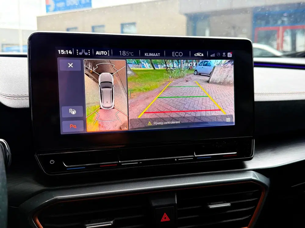 Cupra Formentor 1.4 e-Hybrid Performance kuipstoelen uit 2023, foto 12