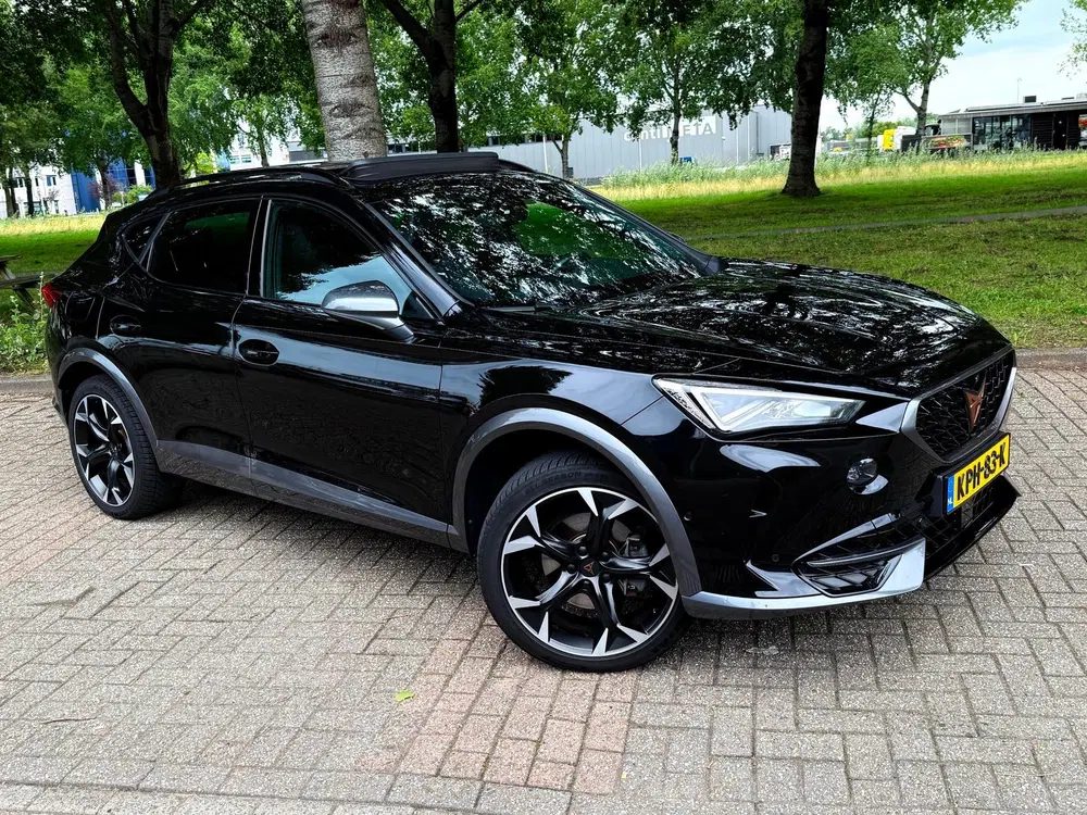 Cupra Formentor 1.4 e-Hybrid Performance kuipstoelen uit 2023, foto 3