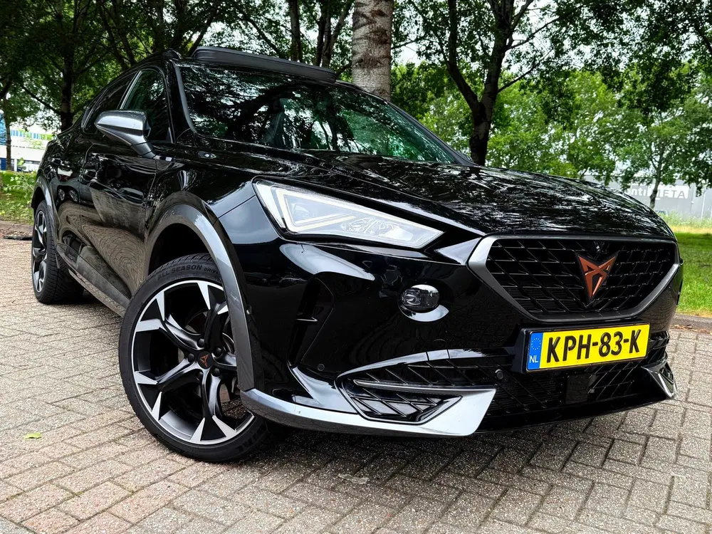 Cupra Formentor 1.4 e-Hybrid Performance kuipstoelen uit 2023, foto 4