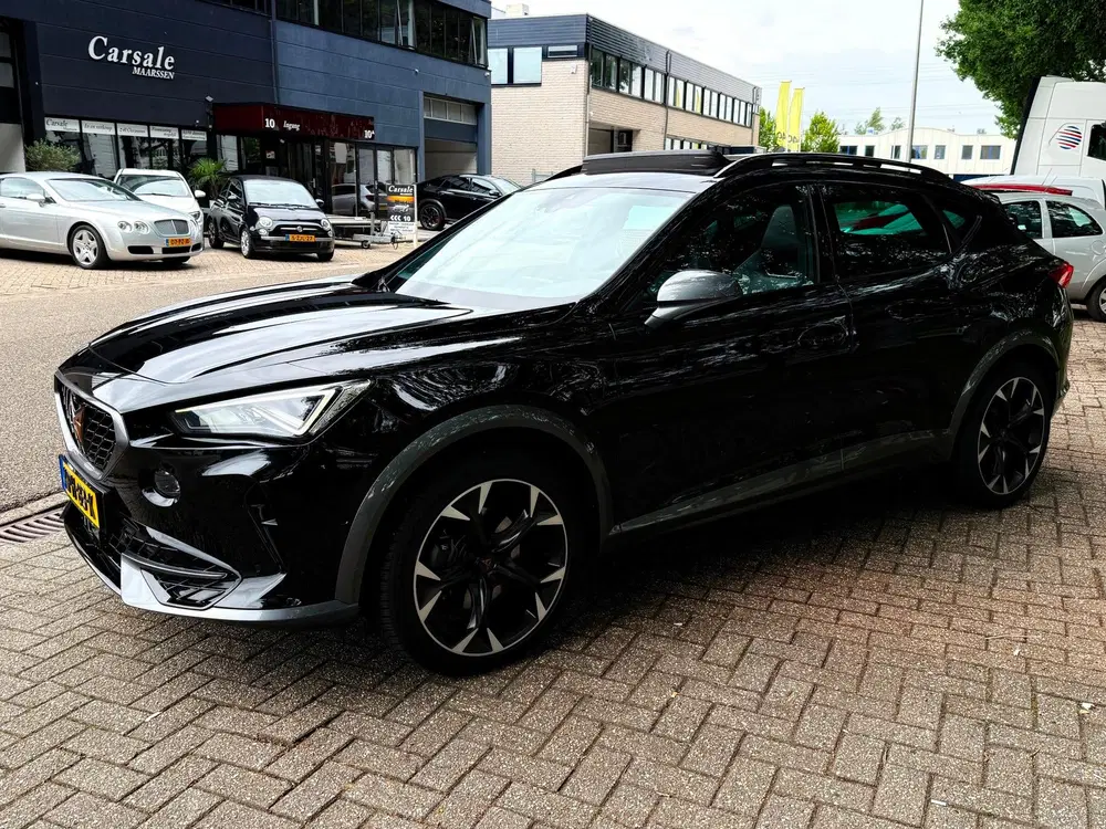 Cupra Formentor 1.4 e-Hybrid Performance kuipstoelen uit 2023, foto 7