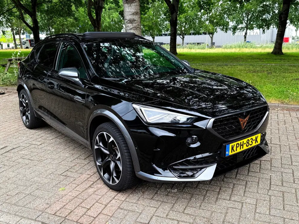 Cupra Formentor 1.4 e-Hybrid Performance kuipstoelen uit 2023, foto 8