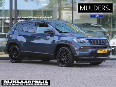 Jeep Compass 4xe 190 Plug-in Hybrid Electric Night Eagl uit 2023