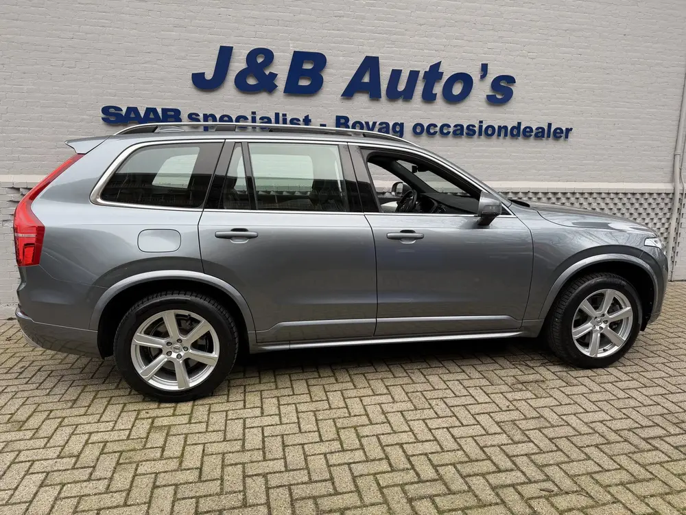 Volvo XC90 2.0 T8 Twin Engine AWD Momentum 7P Panorama dak T uit 2019, foto 3