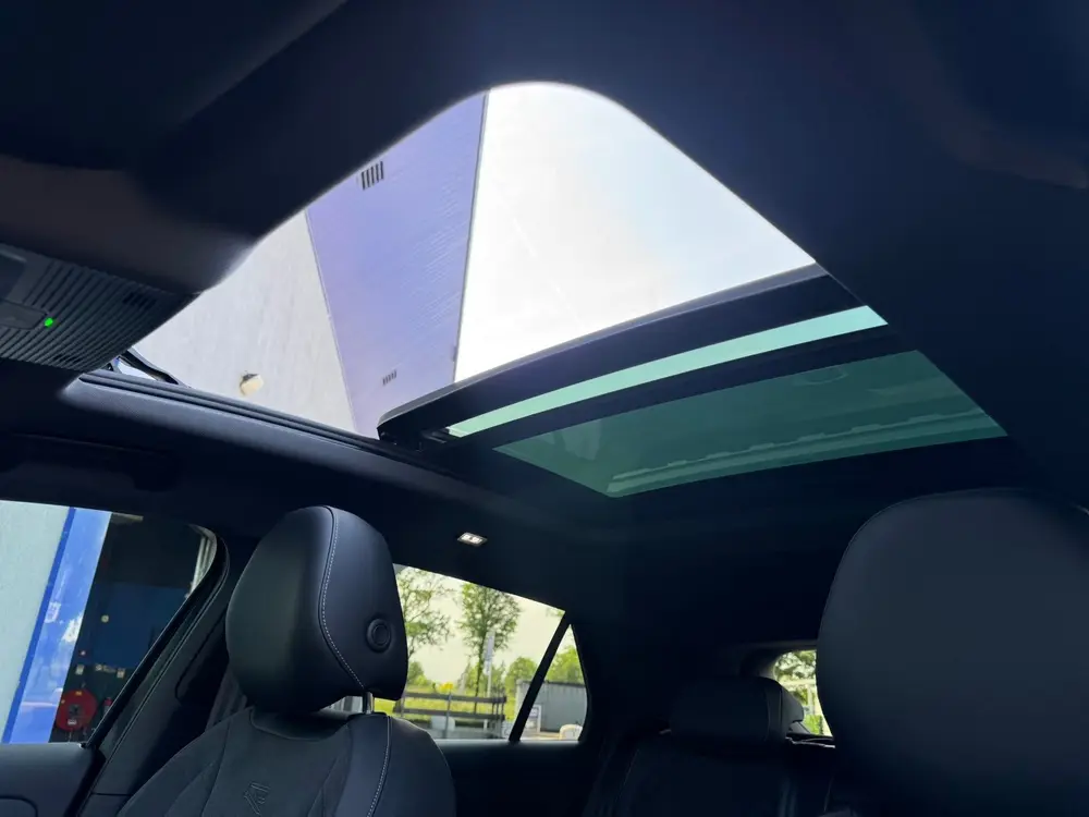 Volkswagen T-Roc 1.5 eTsi 2x R-Line First Edition Black Styl uit 2026, foto 11