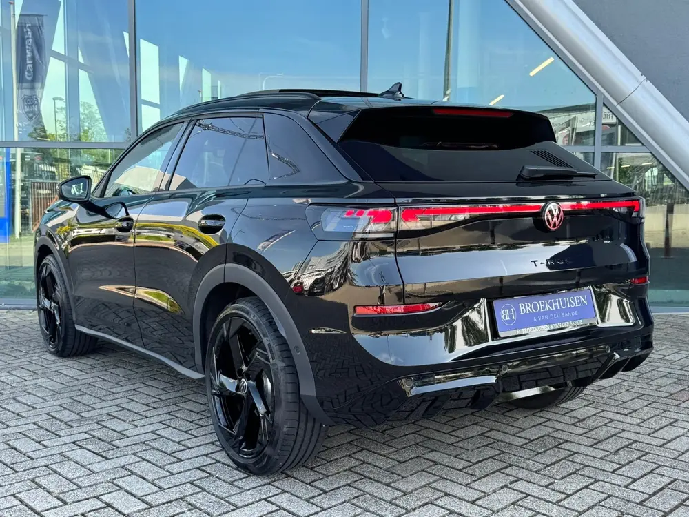 Volkswagen T-Roc 1.5 eTsi 2x R-Line First Edition Black Styl uit 2026, foto 4