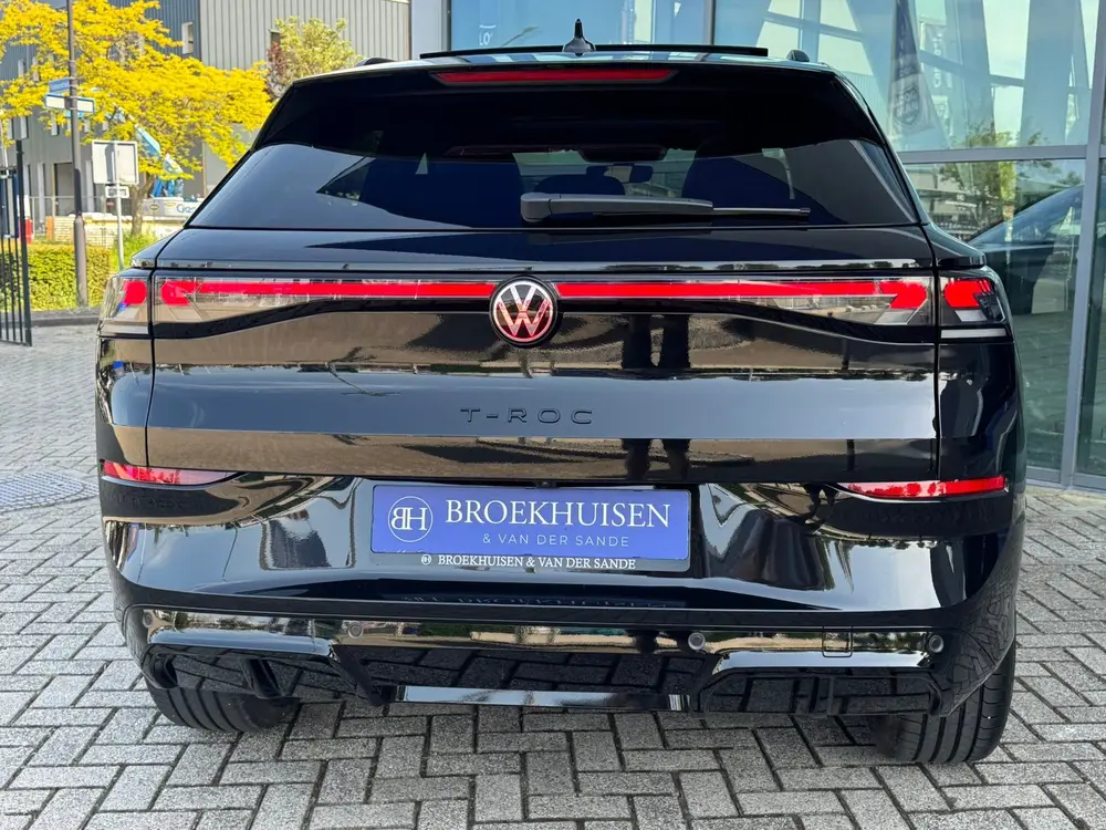 Volkswagen T-Roc 1.5 eTsi R-Line First Edition Black style H uit 2026, foto 15