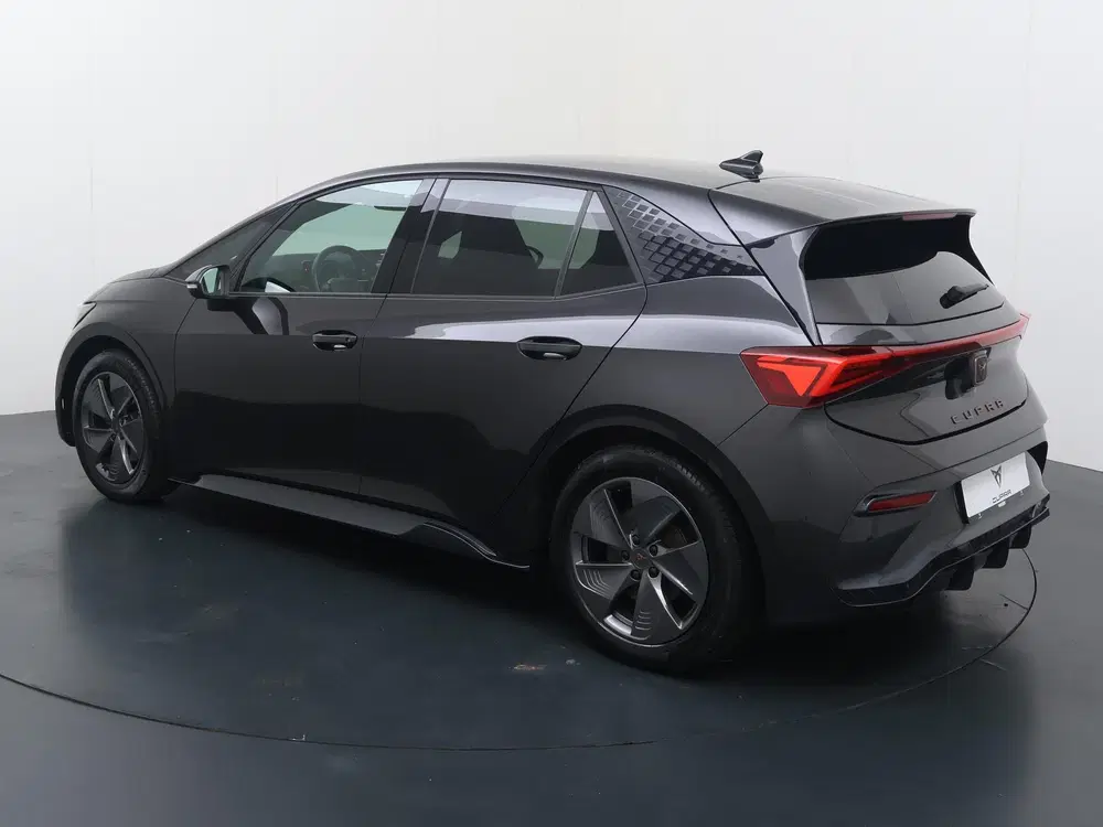 Cupra Born Essential 62 kWh uit 2022, foto 4