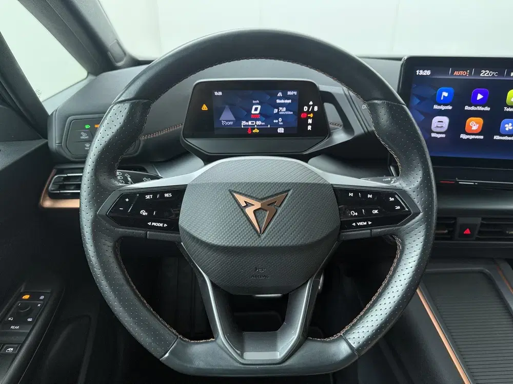 Cupra Born Essential 62 kWh uit 2022, foto 8