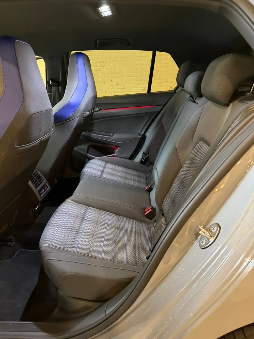 Volkswagen Golf 8 GTE | Dealer onderhouden | 245PK uit 2021, foto 10