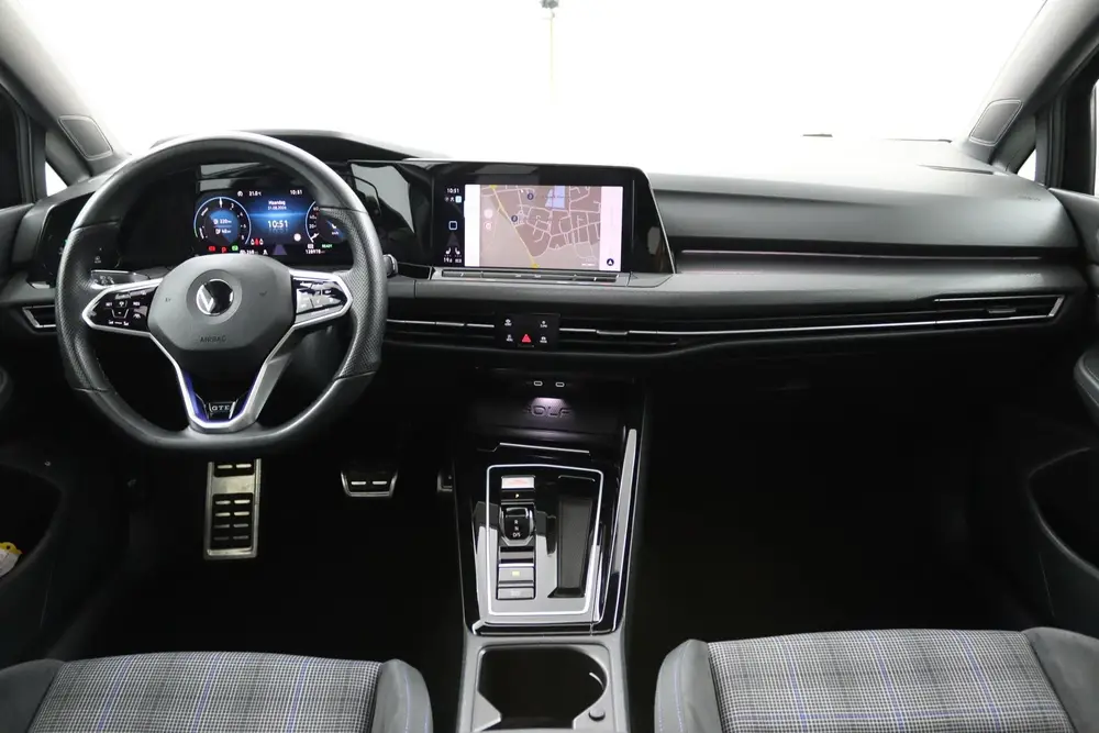 Volkswagen Golf 1.4 eHybrid GTE*ACC*ECC*PANO*LED*NAVI*STOELV uit 2022, foto 3