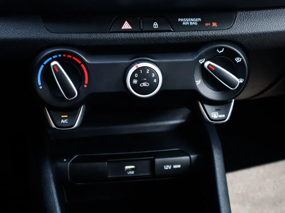 Kia Stonic 1.0 T-GDi MHEV ComfortLine 1e-Eig. & Keuri uit 2022, foto 12