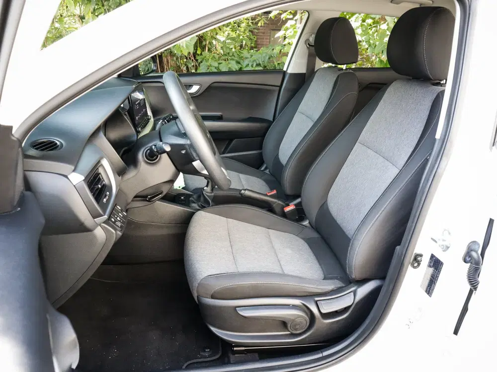 Kia Stonic 1.0 T-GDi MHEV ComfortLine 1e-Eig. & Keuri uit 2022, foto 7