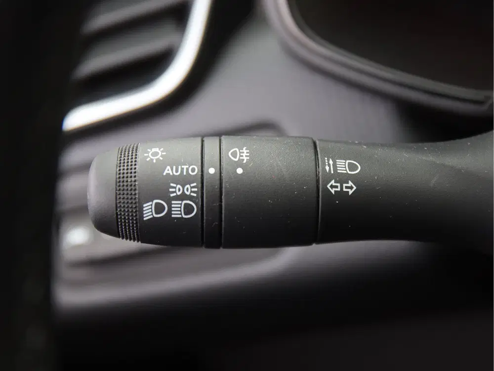 Renault Clio 1.0 TCe 90 GPF Evolution Stoelvw uit 2023, foto 17