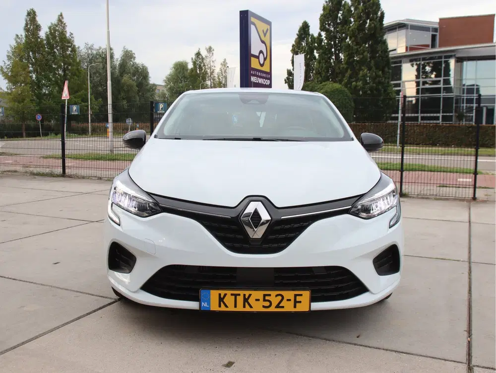 Renault Clio 1.0 TCe 90 GPF Evolution Stoelvw uit 2023, foto 2