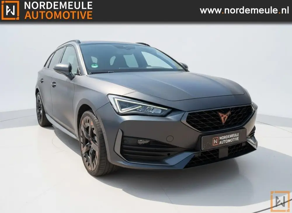 Cupra Leon 1.4 E-HYB  VZ COPPER EDITION. ACC, M uit 2020