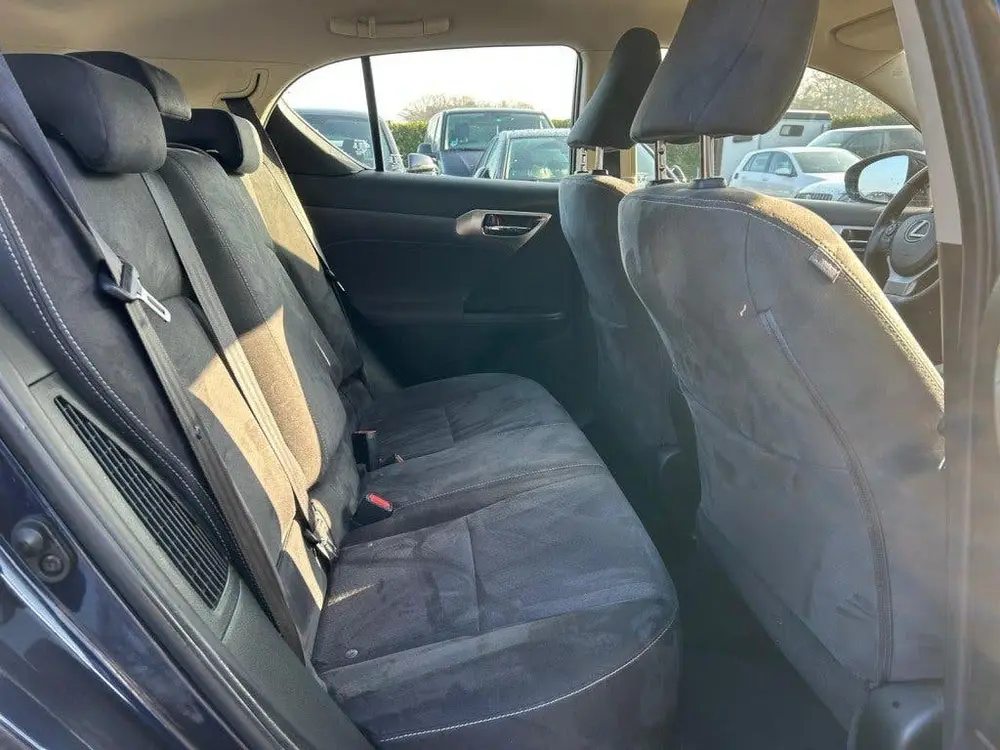 Lexus CT 200H ULTIMATE ED. Xenon, Cruise, Alcantara uit 2021, foto 9