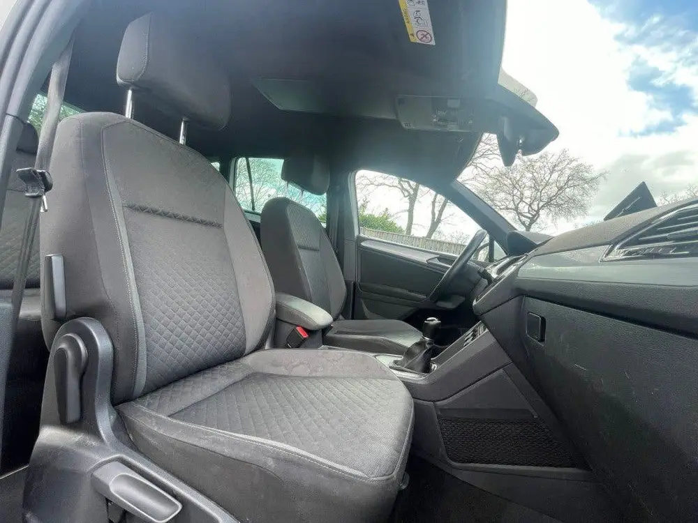 Volkswagen TIGUAN 1.5 TSI Comfortline Business, NAVI, ACC, C uit 2019, foto 13