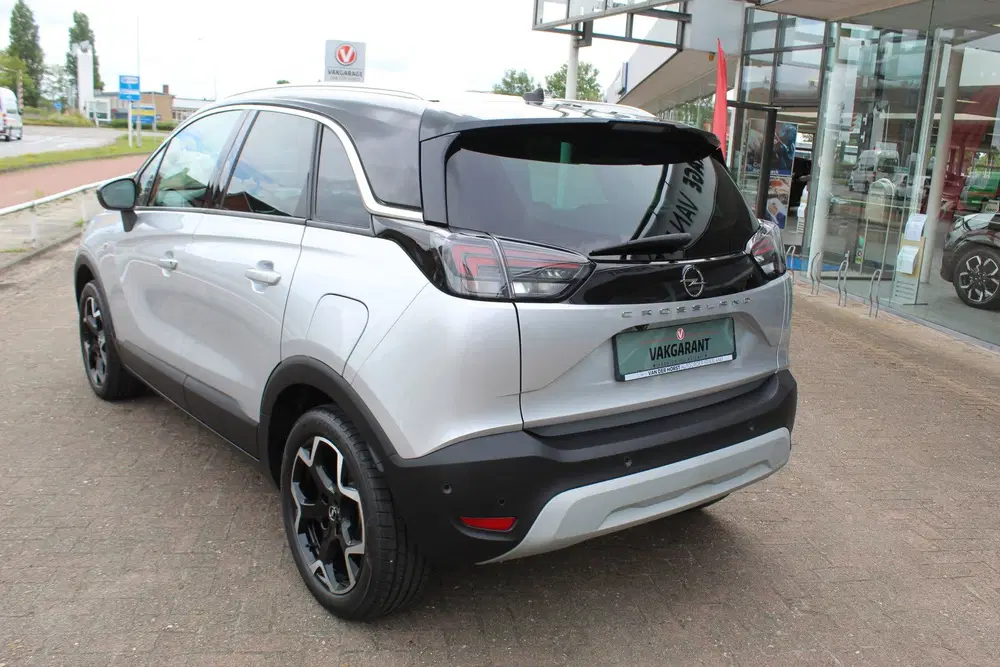 Opel Crossland 1.2-110pk Turbo 'Elegance'. Mooie en luxe uit 2023, foto 3