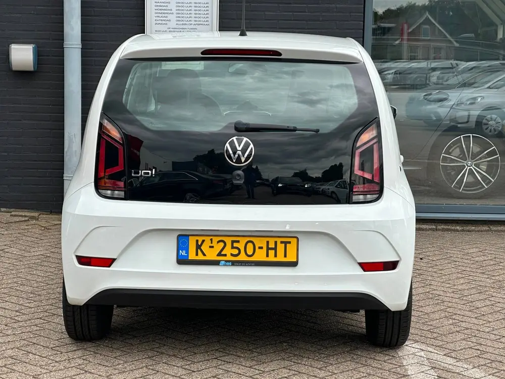 Volkswagen Up! 1.0/1STE EIG/AIRCO/5-DRS /NL-AUTO NAP! uit 2021, foto 8
