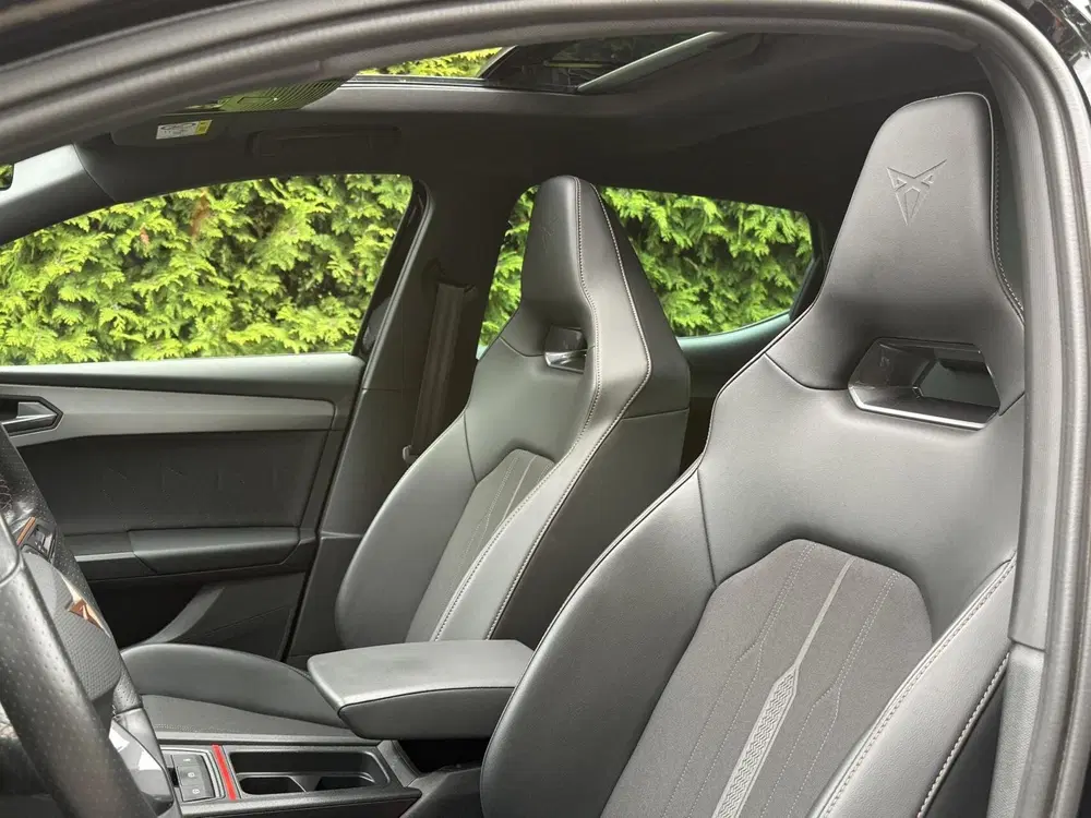 Cupra Leon 1.4 e-Hybrid VZ Copper Edition uit 2022, foto 18