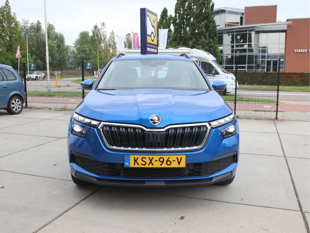 Skoda Kamiq 1.0 TSI Business Edition Carplay uit 2023, foto 2