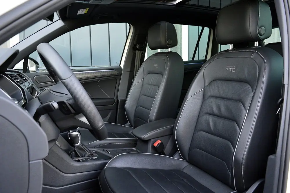 Volkswagen Tiguan 1.4 TSI eHybrid R-Line Business+ SOH 88% R uit 2022, foto 18