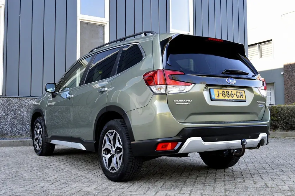Subaru Forester 2.0i e-BOXER First Edition Rijklaarprijs-Gar uit 2019, foto 3
