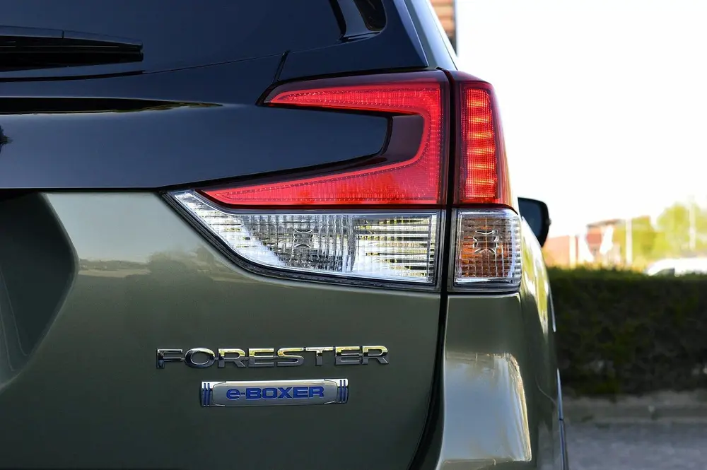 Subaru Forester 2.0i e-BOXER First Edition Rijklaarprijs-Gar uit 2019, foto 8