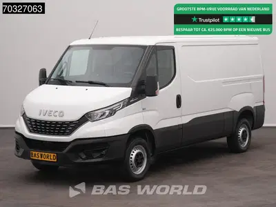 Iveco Daily 3.0L Automaat Laag Dak L2H1 3 uit 2021