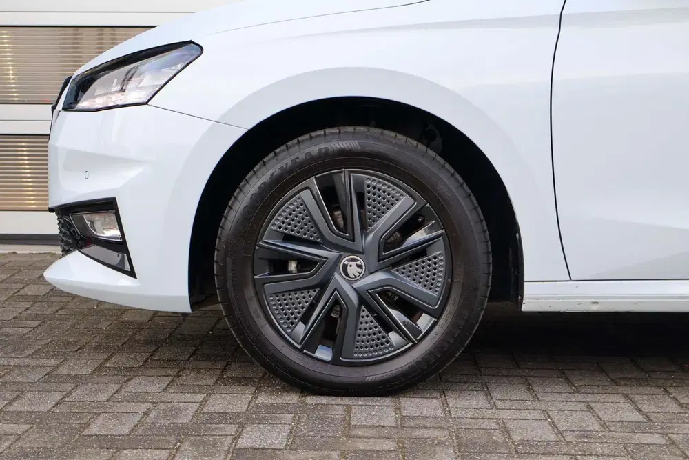 Skoda Fabia 1.0 TSI 95pk Business Edition uit 2025, foto 12