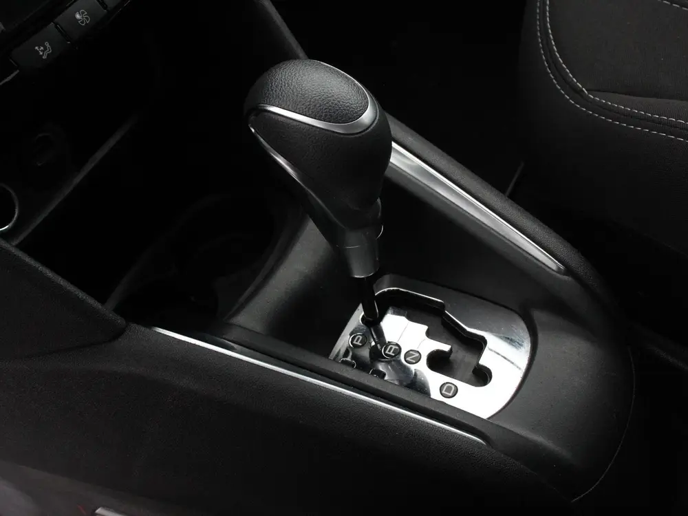 Peugeot 208 1.2 PureTech 110pk Automaat Allure Cruise uit 2019, foto 16