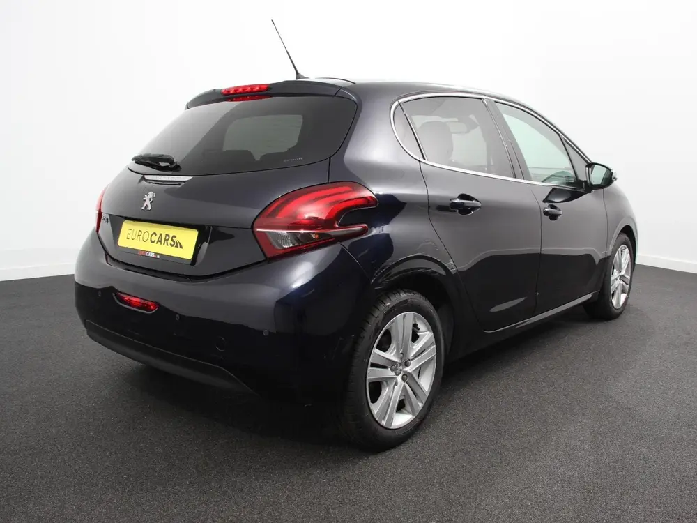 Peugeot 208 1.2 PureTech 110pk Automaat Allure Cruise uit 2019, foto 6