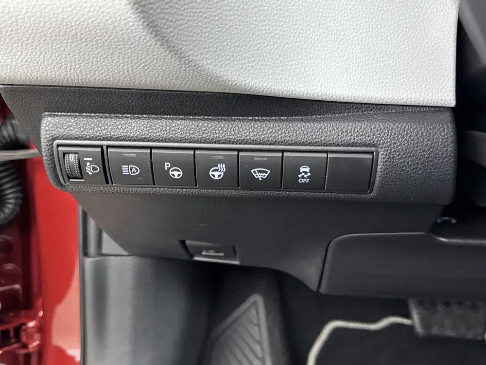 Toyota Corolla 2.0 Hybrid Dynamic uit 2022, foto 20