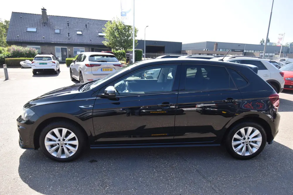 Volkswagen Polo 1.0 TSI Comfortline R-Line , NAVI , LMV16 uit 2020, foto 17