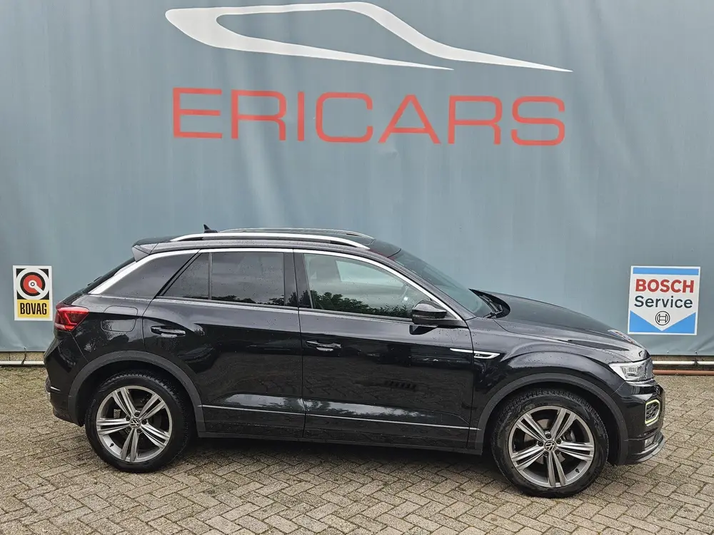 Volkswagen T-Roc 1.5 TSI Sport R-LINE NAVI PANODAK TEL LM PD uit 2020, foto 2