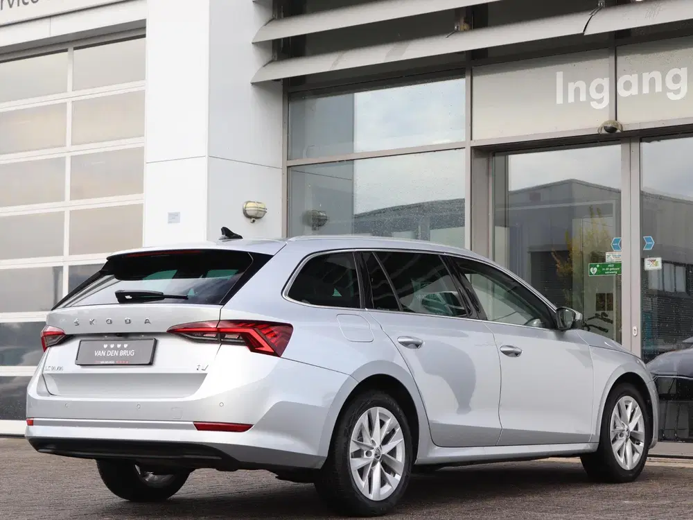 Skoda Octavia 1.4 TSI 204 pk DSG iV PHEV Style uit 2022, foto 10