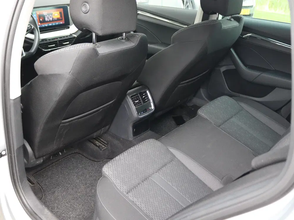 Skoda Octavia 1.4 TSI 204 pk DSG iV PHEV Style uit 2022, foto 20