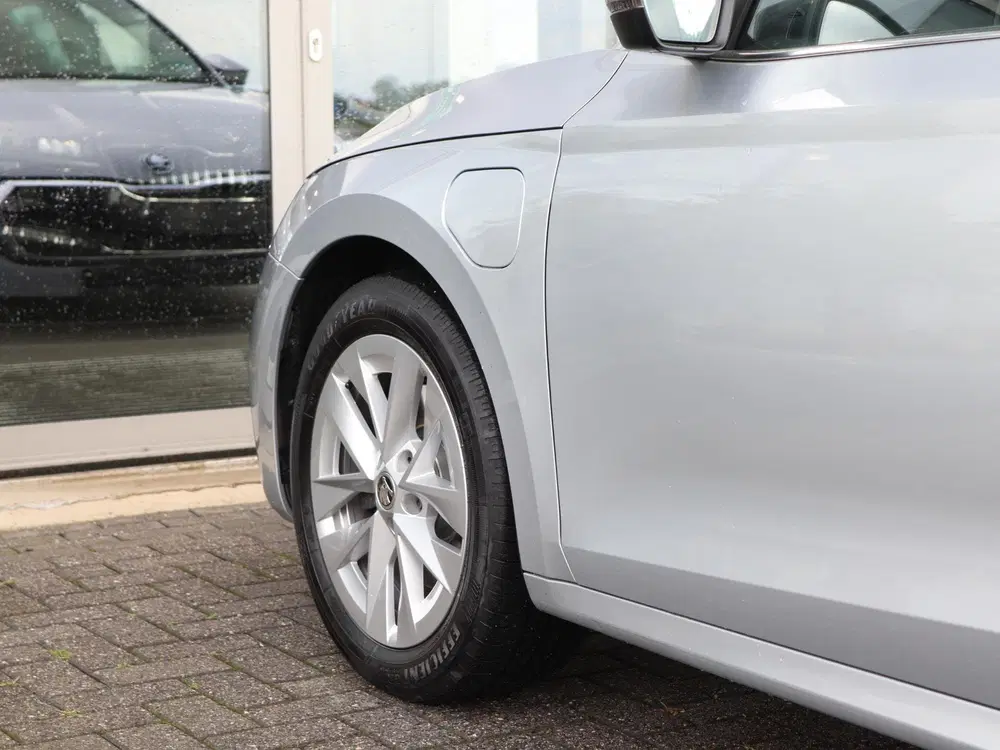 Skoda Octavia 1.4 TSI 204 pk DSG iV PHEV Style uit 2022, foto 7