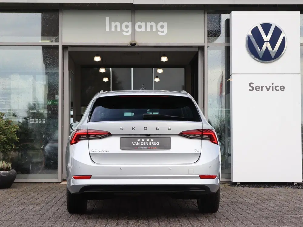 Skoda Octavia 1.4 TSI 204 pk DSG iV PHEV Style uit 2022, foto 9