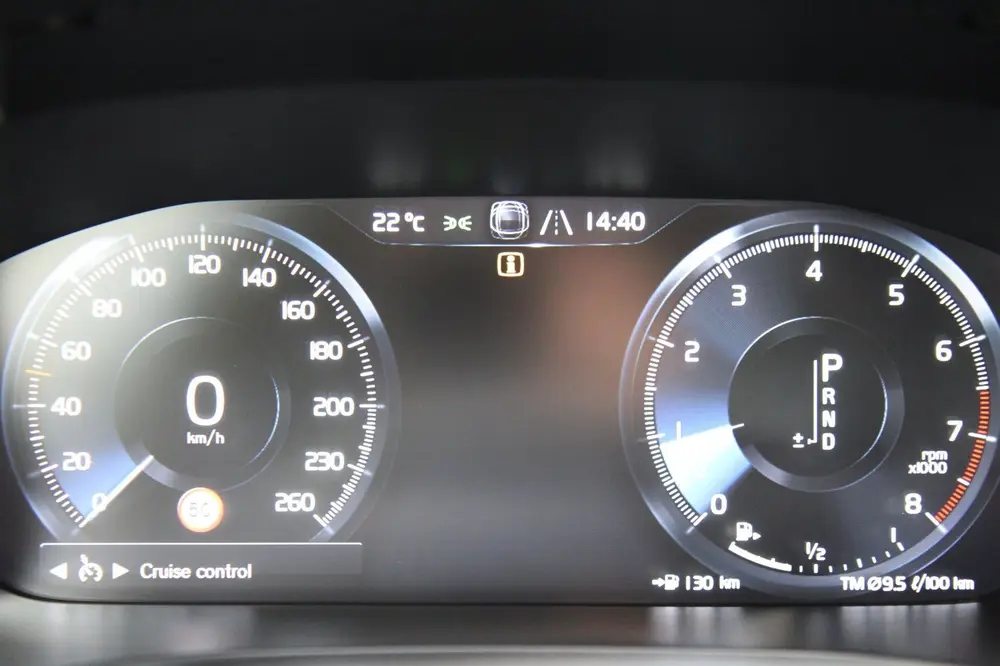 Volvo V60 2.0 T5 Inscription Carplay Trekhaak Navi Cruise ! uit 2019, foto 13