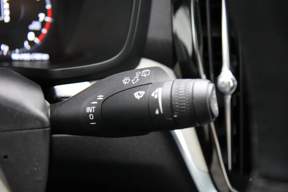 Volvo V60 2.0 T5 Inscription Carplay Trekhaak Navi Cruise ! uit 2019, foto 18
