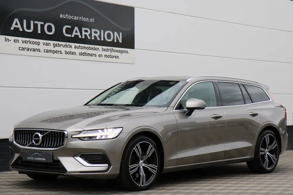 Volvo V60 2.0 T5 Inscription Carplay Trekhaak Navi Cruise ! uit 2019, foto 6