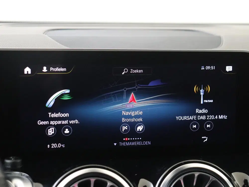 Mercedes-Benz GLB AMG 35 4MATIC Premium Plus uit 2020, foto 20