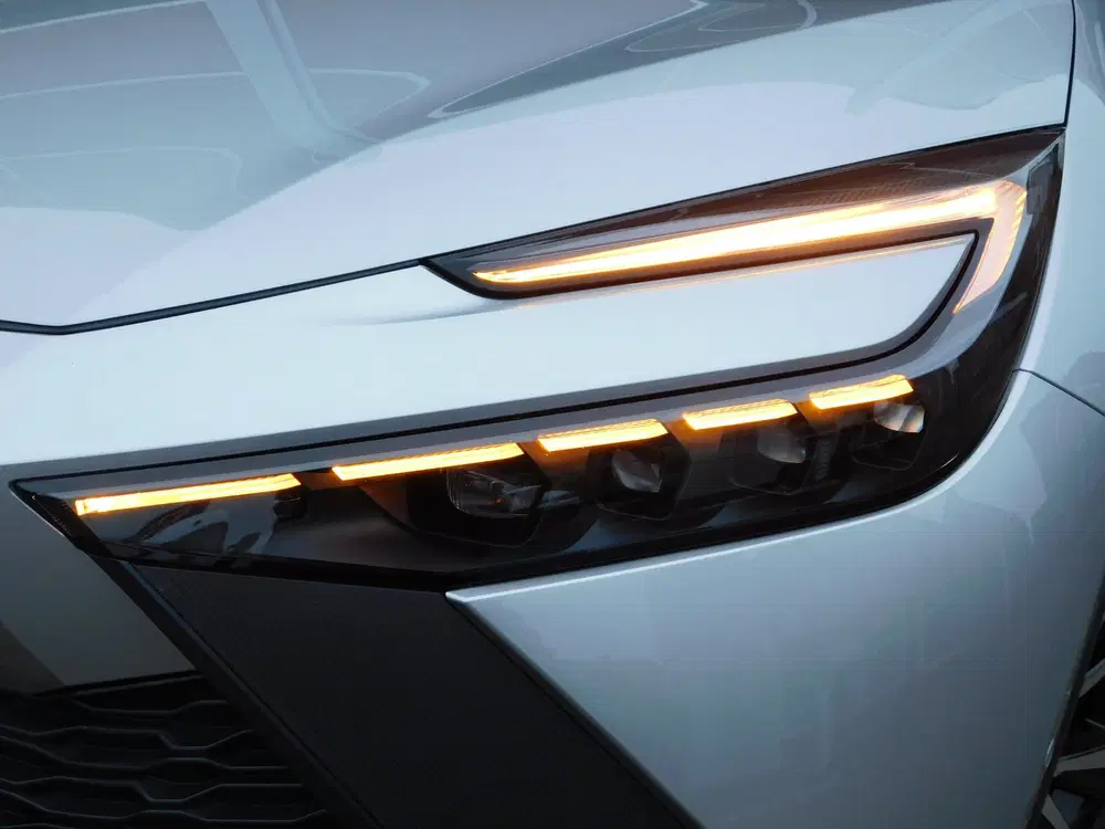 Toyota C-Hr 1.8 Hybrid 140 First Edition uit 2025, foto 3
